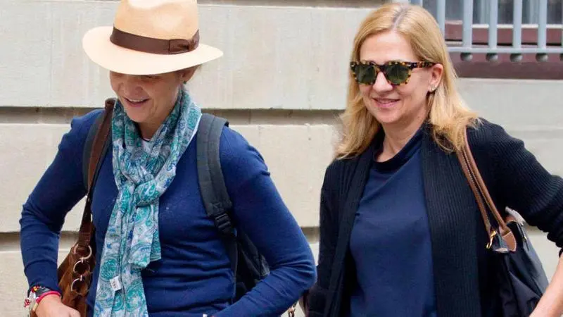 Infanta Elena y Cristina