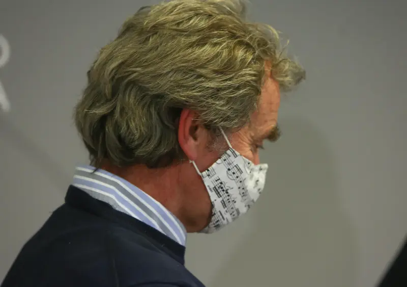  El director del Centro de Coordinaci&oacute;n de Alertas y Emergencias Sanitarias (CCAES), Fernando Sim&oacute;n a su salida de la rueda de prensa convocada ante los medios de comunicaci&oacute;n en el Ministerio de Sanidad, Madrid, (Espa&ntilde;a), a 21 de enero de 2021. - EUROPA PRESS/R.Rubio.POOL - Europa Press 