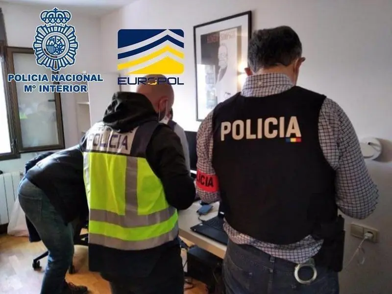 Polic&iacute;a Nacional y Europol.