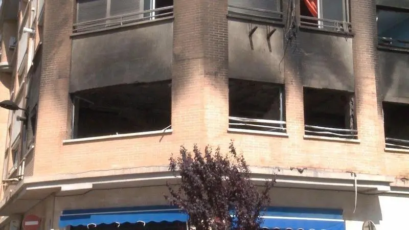  Archivo - Imagen de archivo de un incendio en un piso - EUROPA PRESS - Archivo 
