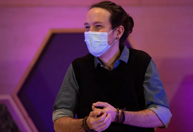  El secretario general de Podemos y vicepresidente segundo del Gobierno, Pablo Iglesias, durante el acto central de campa&ntilde;a de En Com&uacute; Podem para las elecciones catalanas, en Santa Coloma de Gramanet, Barcelona, Catalunya (Espa&ntilde;a), a 6 de febrero de 2021. - Marc Brugat - Europa Press 