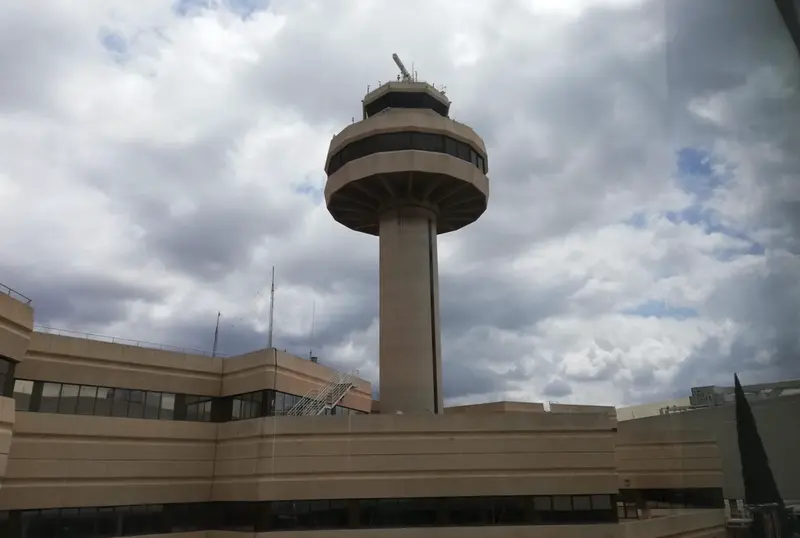  Archivo - Torre de control en el aeropuerto de Palma. - EUROPA PRESS - Archivo 