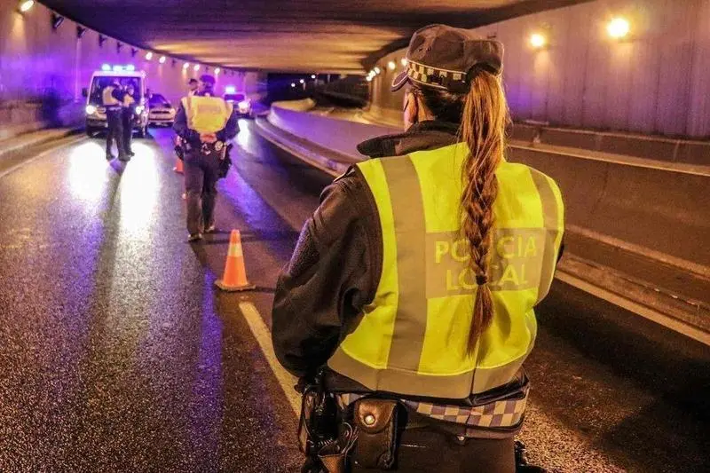  Polic&iacute;a Local 