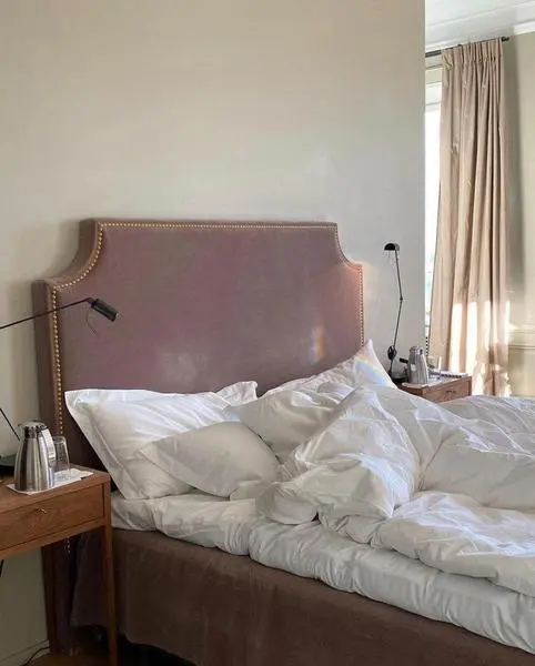  b8310def-c892-4876-a81d-78a68b5617d3 