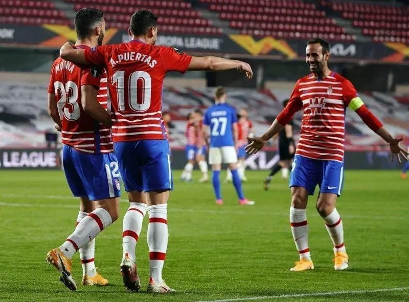  Celebraci&oacute;n del Granada en los octavos de final de la Europa League 