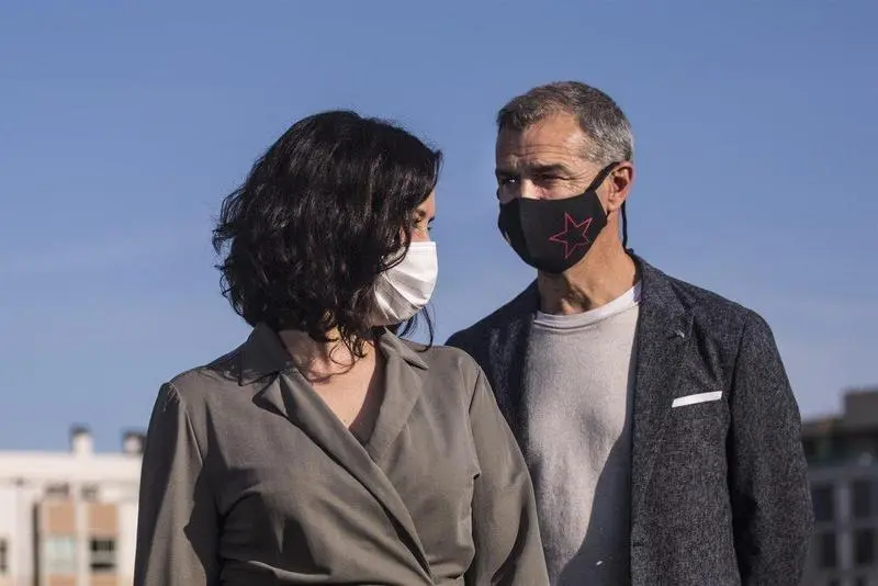  Toni Cant&oacute; e Isabel D&iacute;az Ayuso | EP 