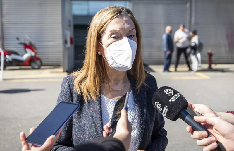  La vicepresidenta segunda del Congreso de los Diputados, Ana Pastor, realiza una intervenci&oacute;n en los medios de comunicaci&oacute;n tras vacunarse contra el COVID-19 en el recinto ferial de Pontevedra, en Pontevedra, (Galicia/Espa&ntilde;a) a 17 de abril de 2021. Los nu - Beatriz Ciscar - Europa Press 