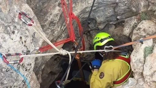  Imagenes del operativo de rescate. Twitter Bombers Consorci Valencia 