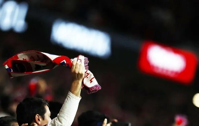  P&uacute;blico en las gradas del Wanda Metropolitano 