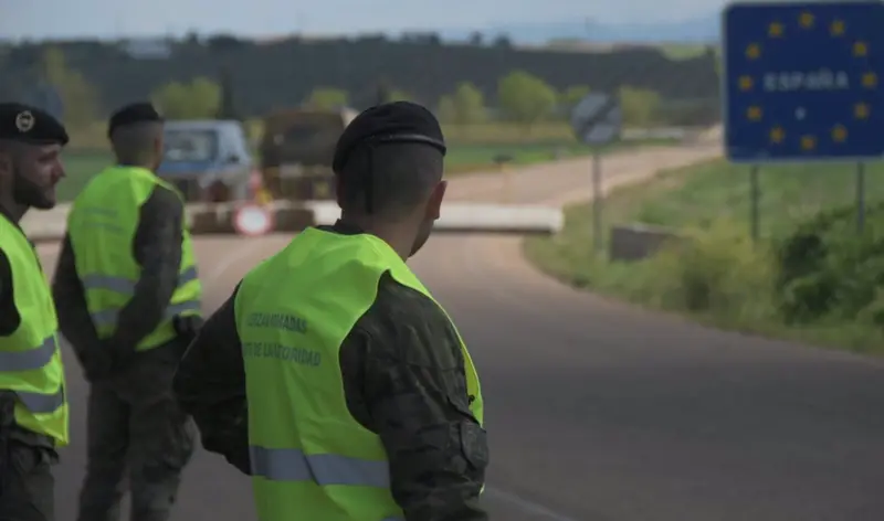  Militares de la Brigada Extremadura XI en la frontera con Portugal - MINISTERIO DE DEFENSA - Archivo 