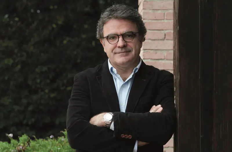  Archivo - El periodista Rafael Vilasanjuan, Director de An&aacute;lisis y Desarrollo Global del Instituto de Salud Global de Barcelona (ISGlobal) y antiguo Secretario General de M&eacute;dicos Sin Fronteras Internacional, acaba de publicar 'Las fronteras de Ulises' (De - GL&Ograve;RIA SOLSONA / ISGLOBAL - Archivo 