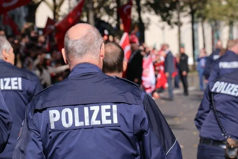  polizei-3772469_1920 