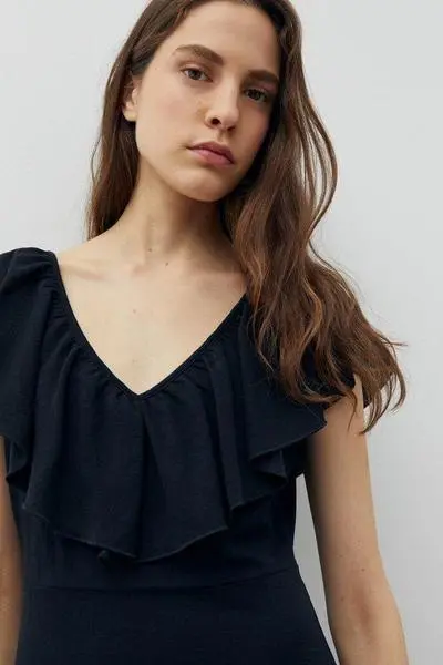 vestido-midi-negro-barato-sfera-tendencias-b-1620117423