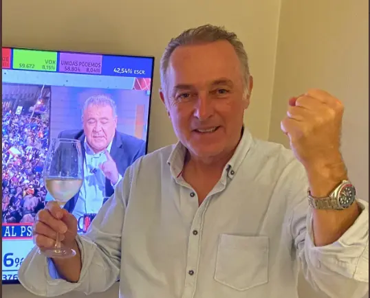  Jose Manuel Soto celebrando el resultado electoral de Madrid, v&iacute;a twitter: @JOSEMANUELSOTO1 