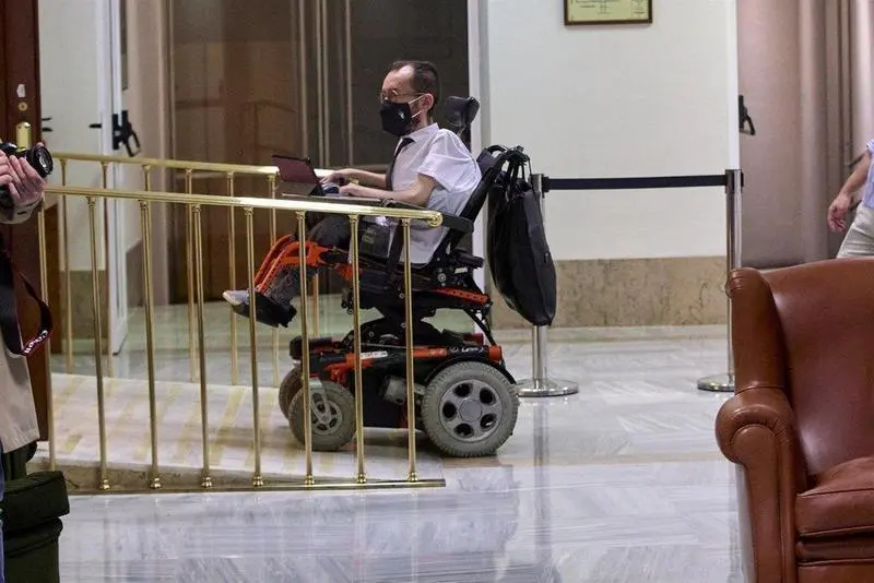  El portavoz de Unidas Podemos en el Congreso, Pablo Echenique, a su llegada a una Junta de Portavoces, a 11 de mayo de 2021, en el Congreso de los Diputados, Madrid, (Espa&ntilde;a). - EUROPA PRESS/J. Hell&iacute;n. POOL - Europa Press 