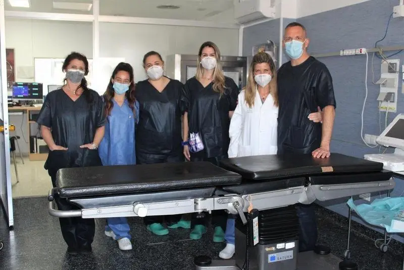  Equipo profesional del Hospital Axarqu&iacute;a que ha registrado la primera donaci&oacute;n a coraz&oacute;n parado / Junta de Andaluc&iacute;a 