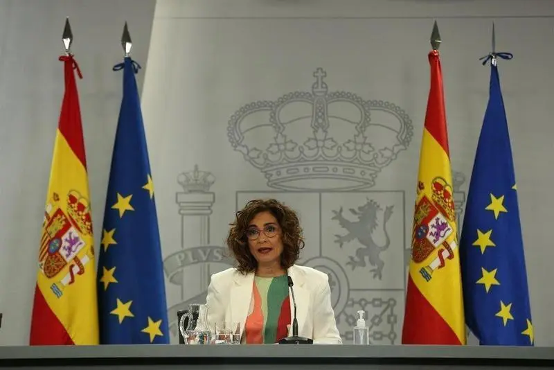  La ministra Portavoz y de Hacienda, Mar&iacute;a Jes&uacute;s Montero, comparece en rueda de prensa posterior al Consejo de Ministros celebrado en Moncloa, a 11 de mayo de 2021, en Madrid (Espa&ntilde;a). - C.De Luca.POOL/Europa Press - Europa Press 