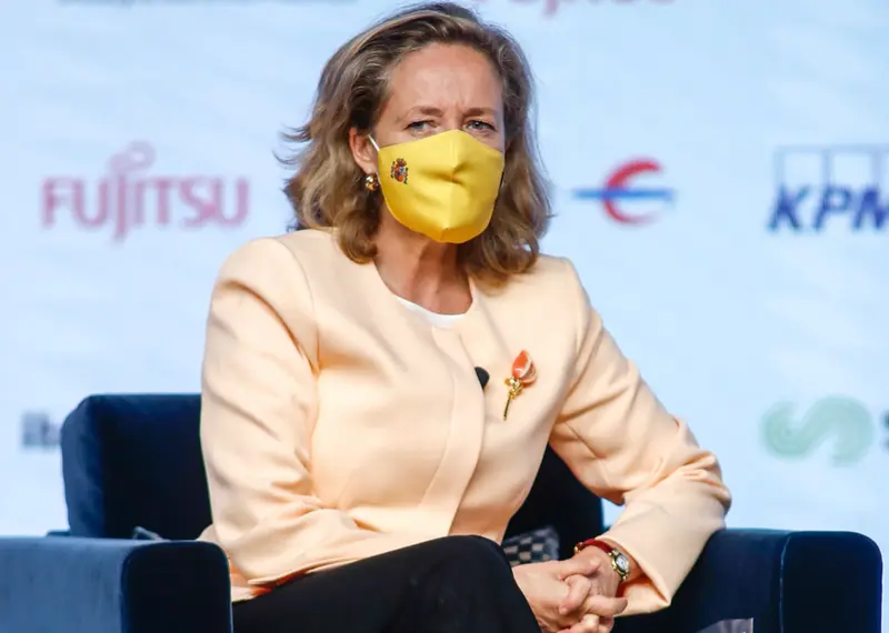  La vicepresidenta tercera y ministra de Asuntos Econ&oacute;micos y Transformaci&oacute;n Digital, Nadia Calvi&ntilde;o, durante un Desayuno Informativo de Europa Press, en Madrid (Espa&ntilde;a), a 29 de octubre de 2020. - &Oacute;scar J.Barroso - Europa Press 