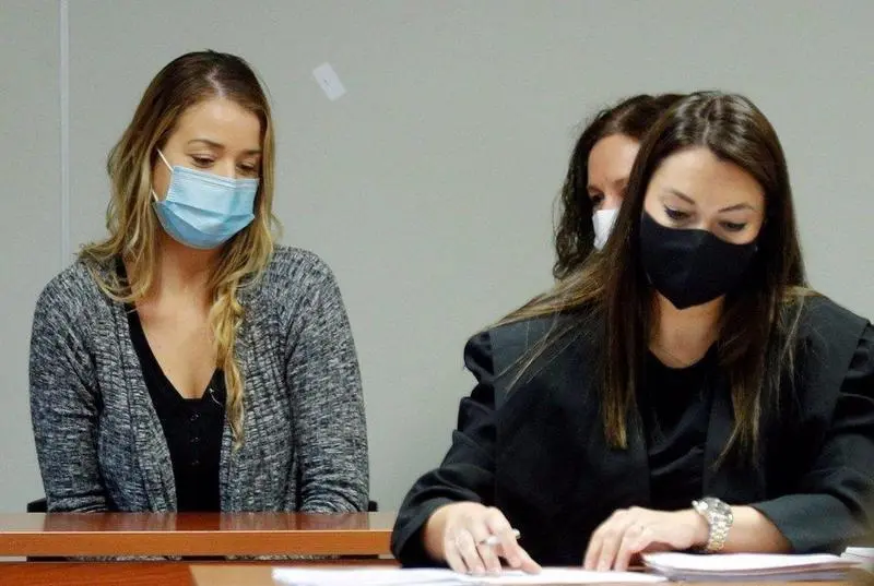  Maje, a la izquierda de la imagen, durante el juicio - POOL - Archivo 