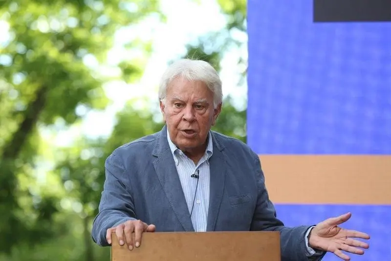  El expresidente del Gobierno, Felipe Gonz&aacute;lez, durante la entrega del I Premio Rojana 'Alfredo P&eacute;rez Rubalcaba&rsquo;, a 21 de junio de 2021, en la Fundaci&oacute;n Felipe Gonz&aacute;lez, Madrid, (Espa&ntilde;a) - C&eacute;zaro De Luca - Europa Press 