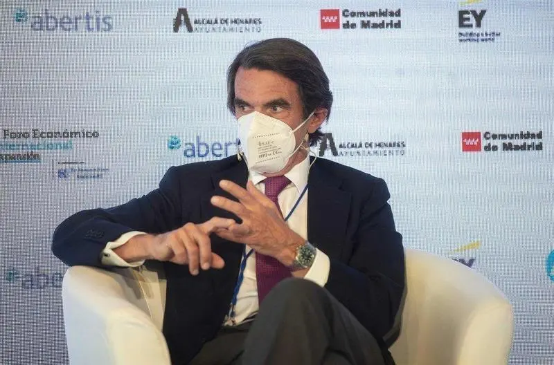  El expresidente del Gobierno de Espa&ntilde;a, Jos&eacute; Mar&iacute;a Aznar, participa en la sesi&oacute;n 'Globalizaci&oacute;n en un orden internacional en constante cambio' del II Foro Econ&oacute;mico Internacional. EUROPA PRESS 