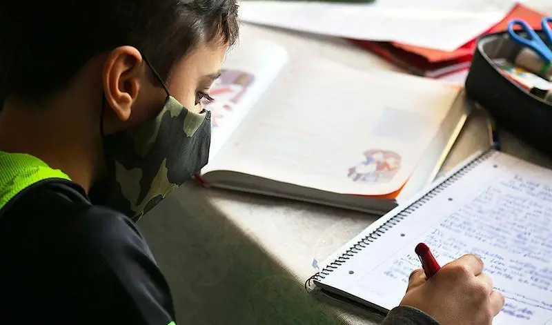  Un alumno, en su centro educativo. 