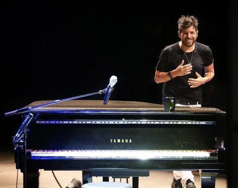  Pablo L&oacute;pez en uno de sus conciertos - Facebook - Festival Jardins Pedralbes 