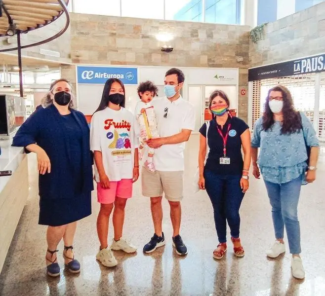  Khdelija regresa a casa 