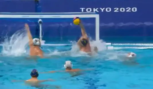  Foto twitter waterpolo 