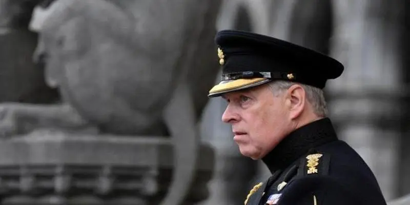  Pr&iacute;ncipe Andr&eacute;s. Twitter 