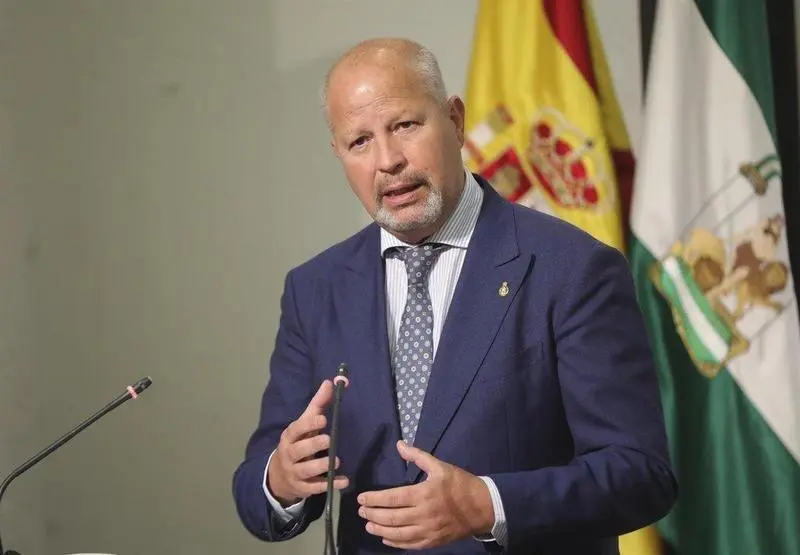  Archivo - El consejero de Educaci&oacute;n y Deporte, Javier Imbroda, en una imagen de 25 de mayo. - Mar&iacute;a Jos&eacute; L&oacute;pez - Europa Press - Archivo 