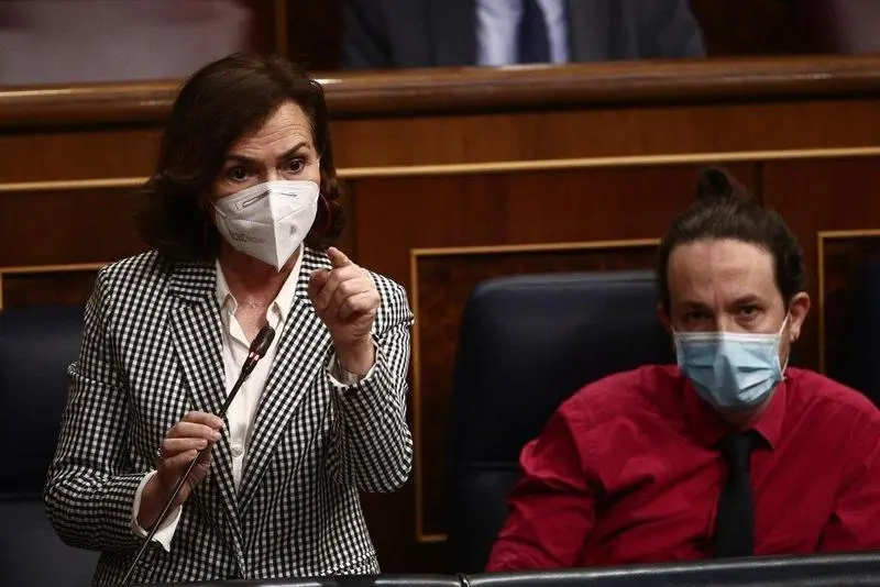  Carmen Calvo y Pablo IGlesias, cuando eran vicepresidentes del Gobierno 