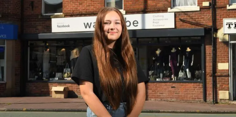  BD2D17B1-1589-4E9B-BBC2-05EACCC513F2 