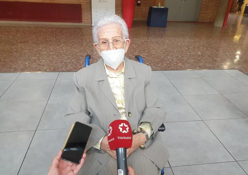  La primera vacunada contra el COVID-19 en Espa&ntilde;a, Araceli Hidalgo - EUROPA PRESS 