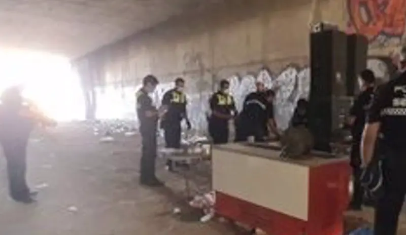  Polic&iacute;a disuelve una fiesta rave - EMERGENCIAS SEVILLA 