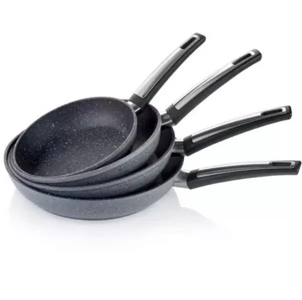  E5A72BA5-6C1E-41CD-83F1-A949C9D64426 