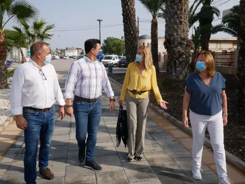  La vicesecretaria nacional de Organizaci&oacute;n del PP, Ana Beltr&aacute;n, con alcaldes, portavoces y concejales del PP de los municipios ribere&ntilde;os del Mar Menor - PP 