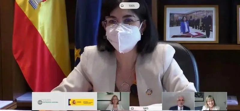 <p> Reuni&oacute;n de miembros de Fenin con la ministra de Sanidad, Carolina Darias. </p>