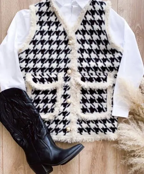 C95E8572-F62D-44C4-9B77-98D3BC25F4F2