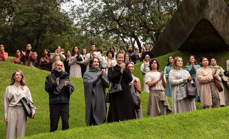 <p> Archivo - Adolfo Dom&iacute;nguez presenta en M&eacute;xico su nueva colecci&oacute;n 'El vac&iacute;o' - ADOLFO DOM&Iacute;NGUEZ - Archivo </p>