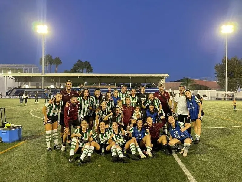 <p> La plantilla del C&oacute;rdoba CF Femenino </p>