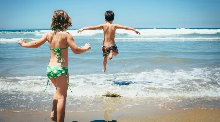 <p> Los ni&ntilde;os resisten m&aacute;s ante el covid. Pinterest. </p>