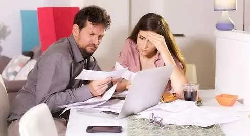 <p> El precio de la luz batir&aacute; el record como el segundo mas caro de la historia </p>