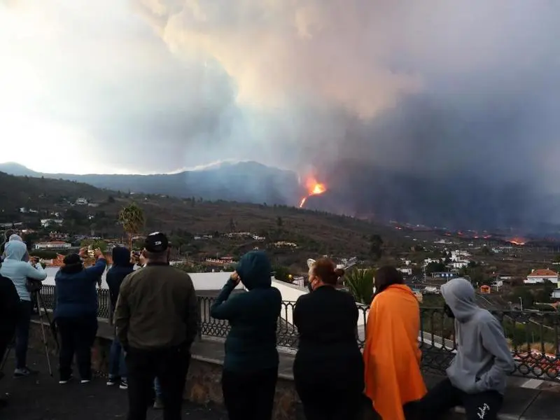 <p> volcan-la-palma-1 </p>