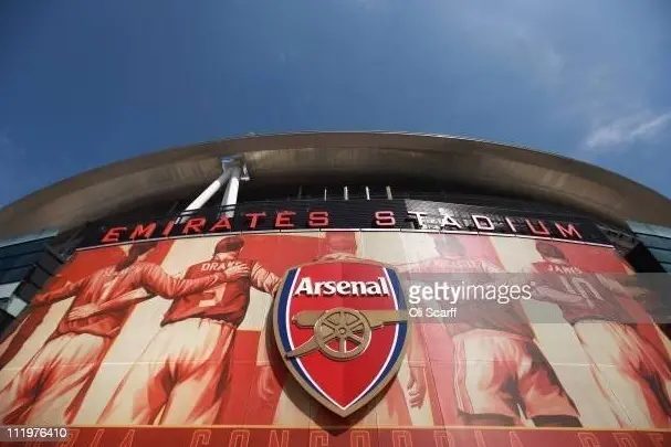 <p> La pol&iacute;tica de fichaje de promesas del Arsenal ha conseguido con esto un nuevo m&aacute;ximo hist&oacute;rico. </p>