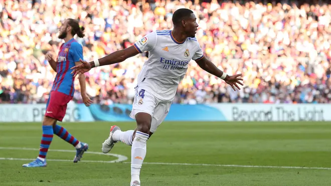 <p> David Alaba en la celebraci&oacute;n de su primer gol como madridista </p>
