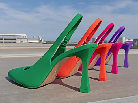 <p> Stradivarius </p>