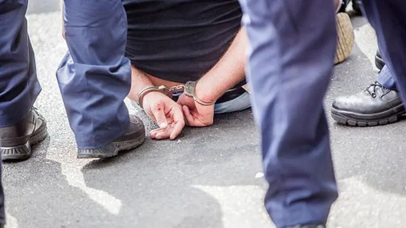 <p> clipping_dvleBu_4abb </p>