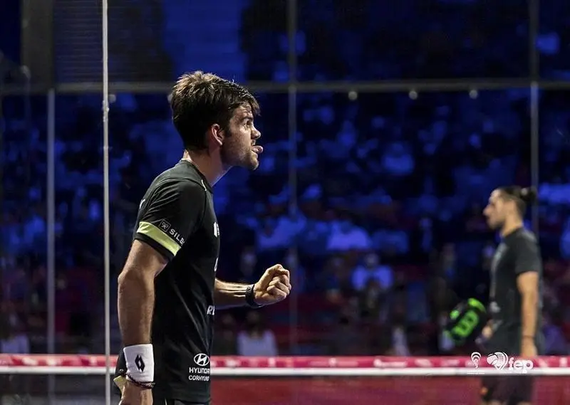 <p> El cordob&eacute;s y el de Ezeiza doblegan en la final a los combativos Pablo Lij&oacute; y Javi Ruiz </p>