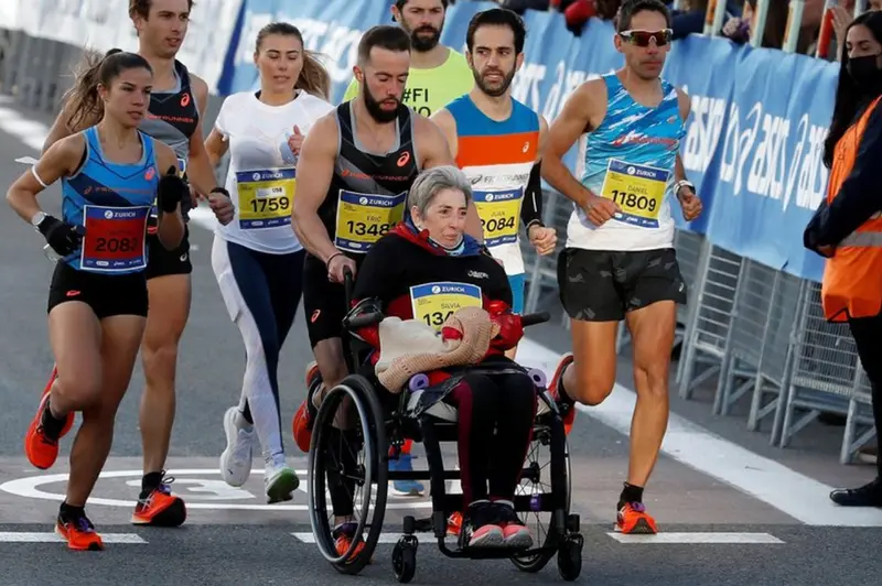 <p> Fuente: Twitter </p>